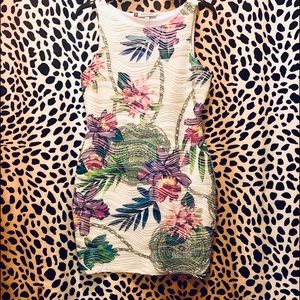 Jennifer Lopez Curvy Floral Dress